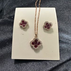 Earring and Necklace set